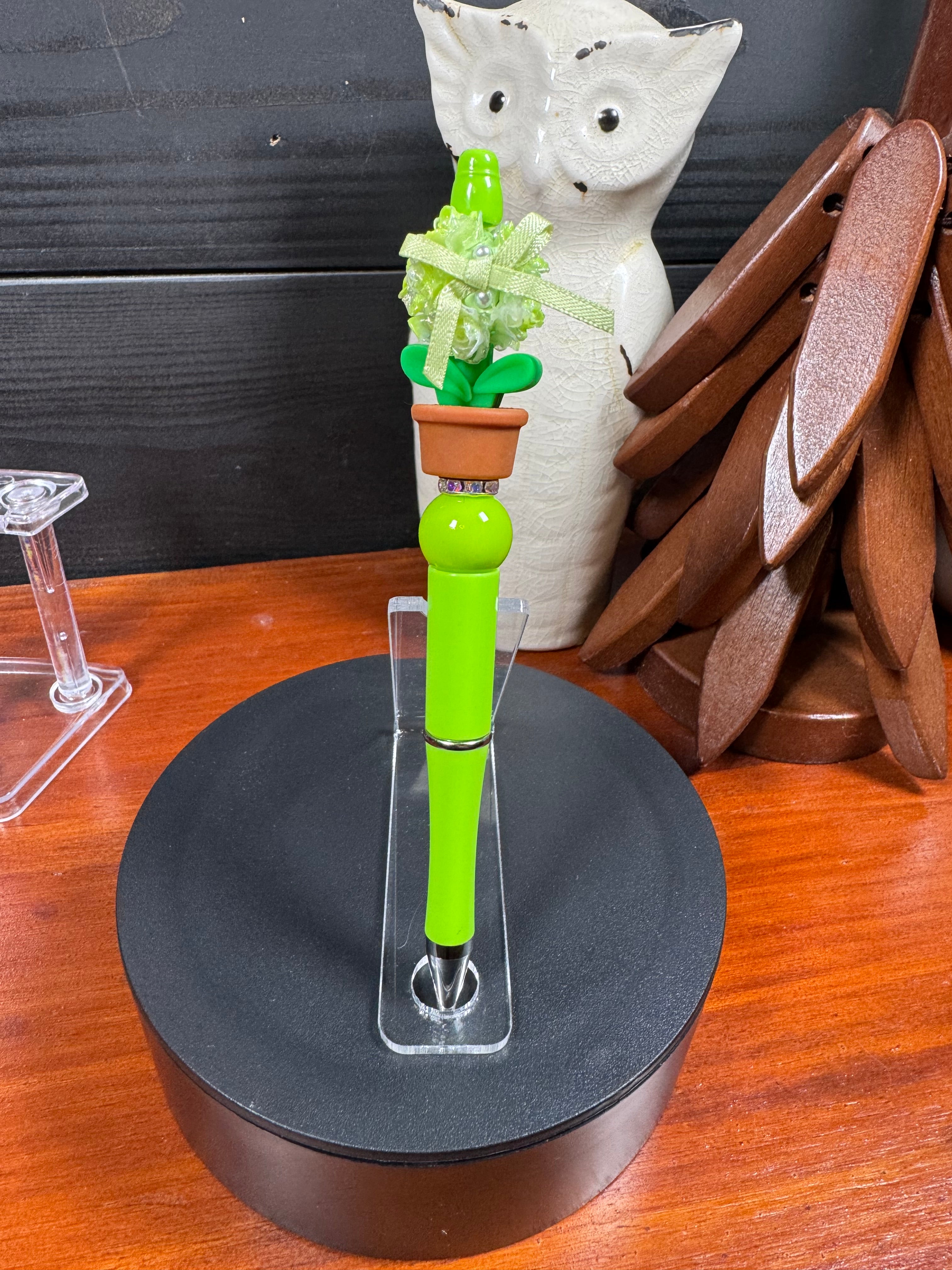 Flower Pot With Ribbon Bow Pens